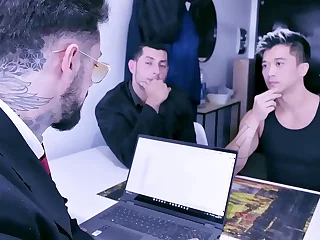 DOUBLE PENETRATION OF A KOREAN TWINK